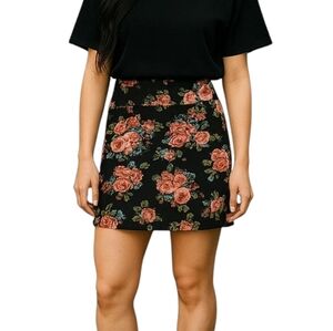 🍁 3/$15 Body Central Floral Body Con Mini Skirt Large